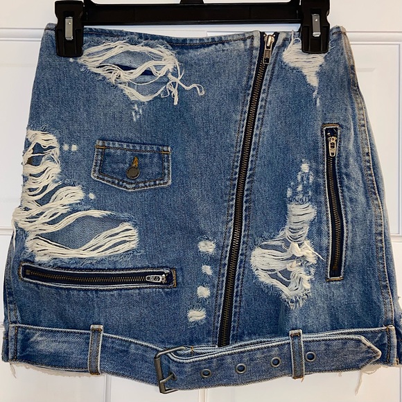 LF CARMAR Denim Skirt - Picture 1 of 5